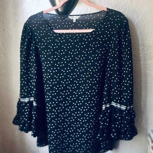 Black Polka dot ruffle blouse L